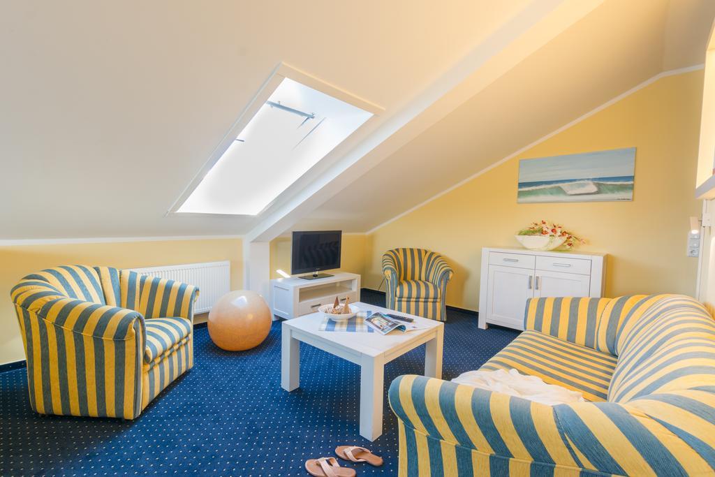 Haffidyll Garni Hotel Rerik Bagian luar foto