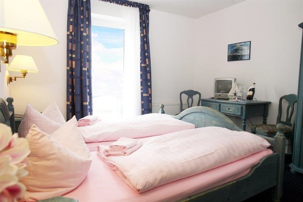 Haffidyll Garni Hotel Rerik Bagian luar foto
