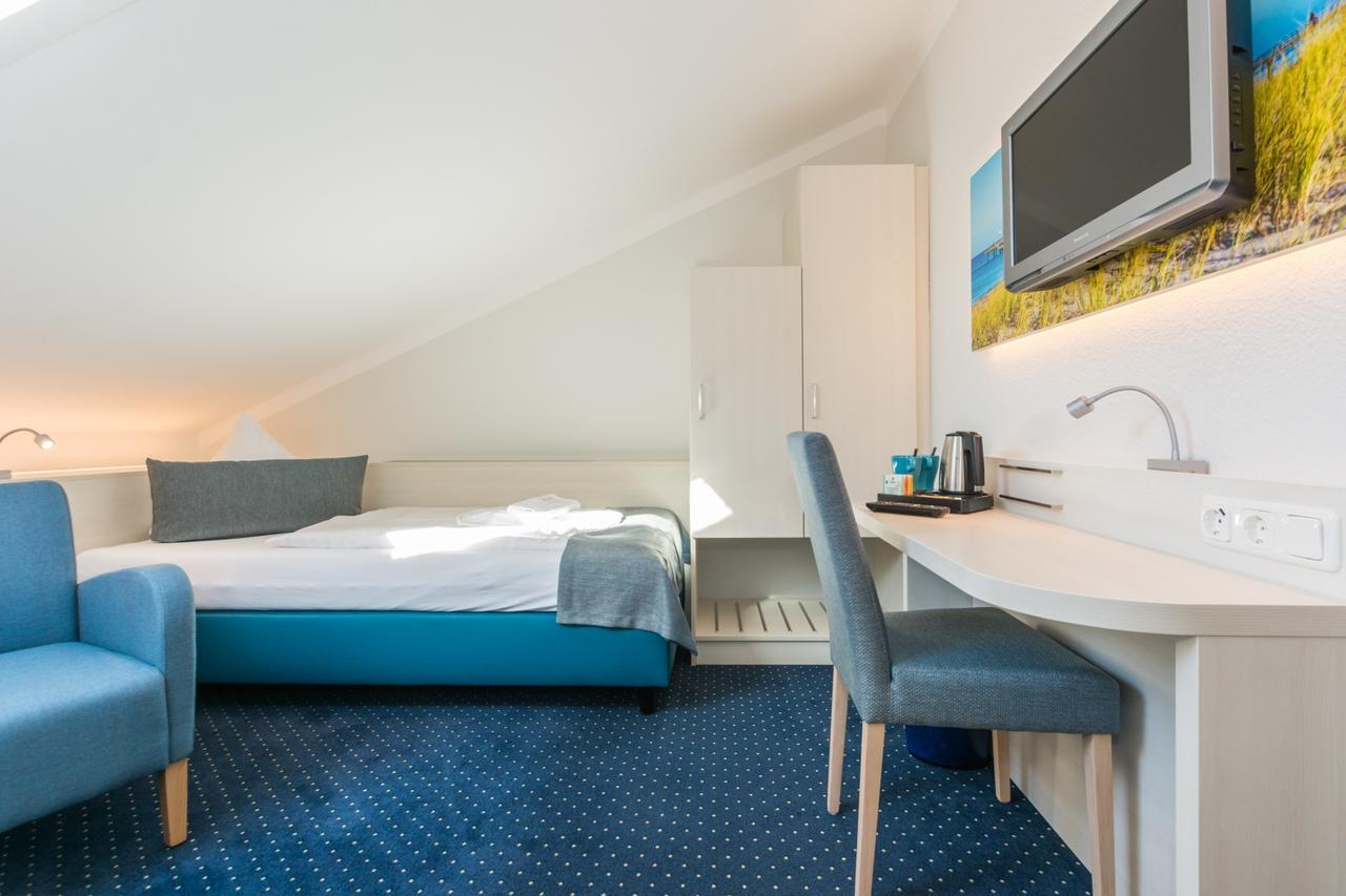 Haffidyll Garni Hotel Rerik Bagian luar foto