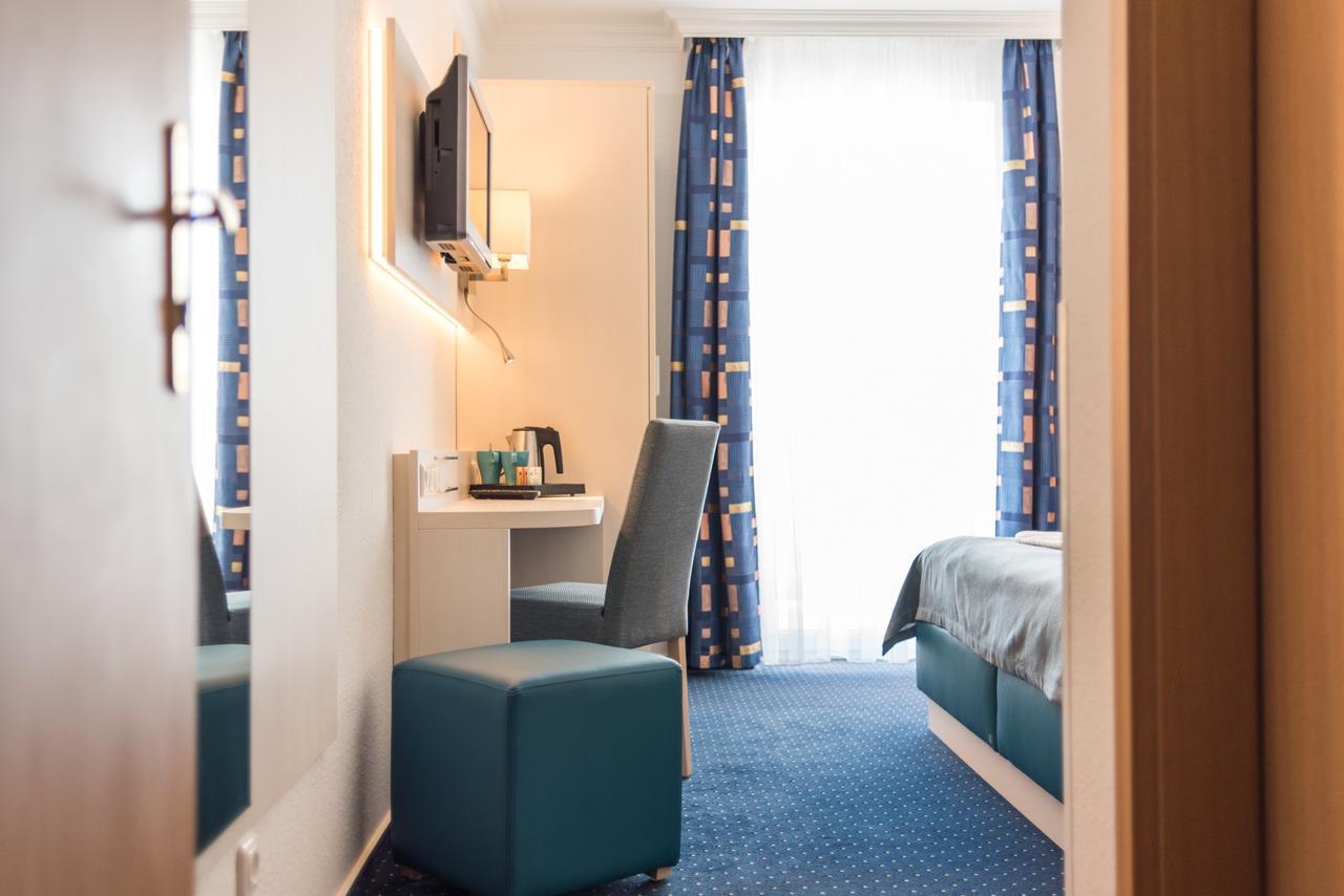 Haffidyll Garni Hotel Rerik Bagian luar foto