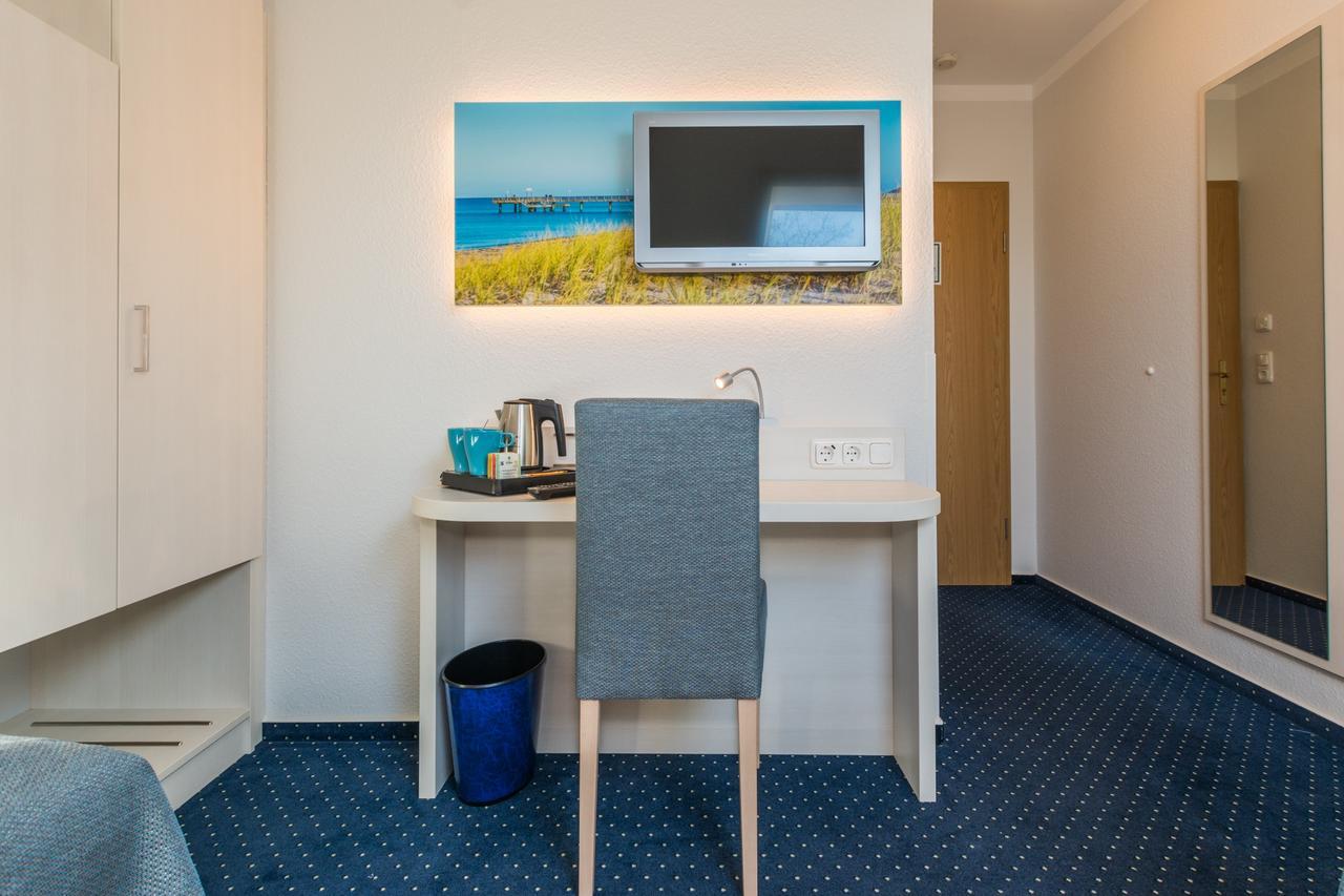 Haffidyll Garni Hotel Rerik Bagian luar foto