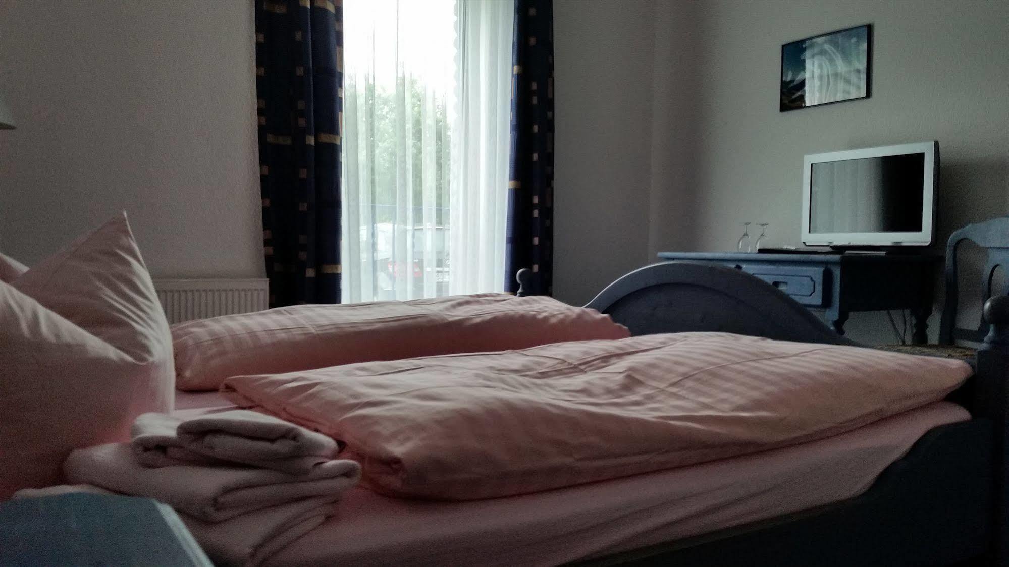 Haffidyll Garni Hotel Rerik Bagian luar foto
